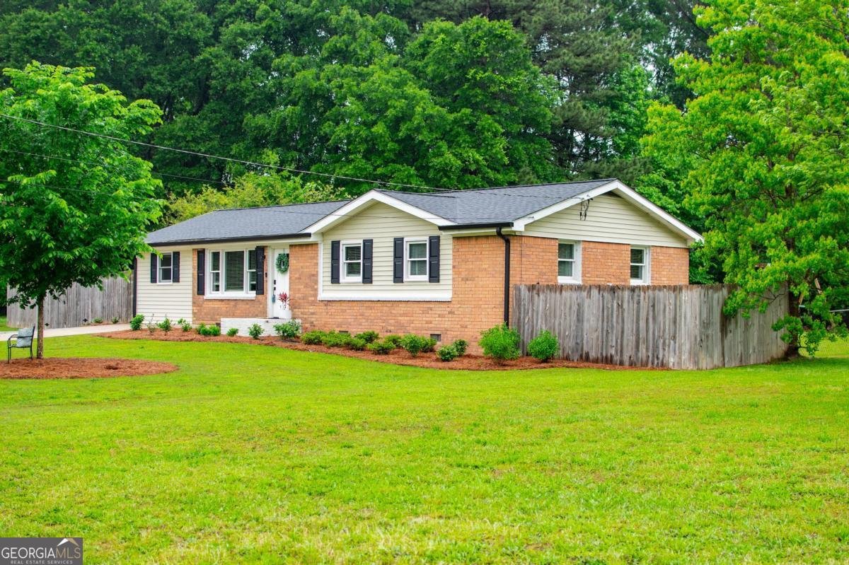 4529 Lakeview Drive Powder Springs - 5