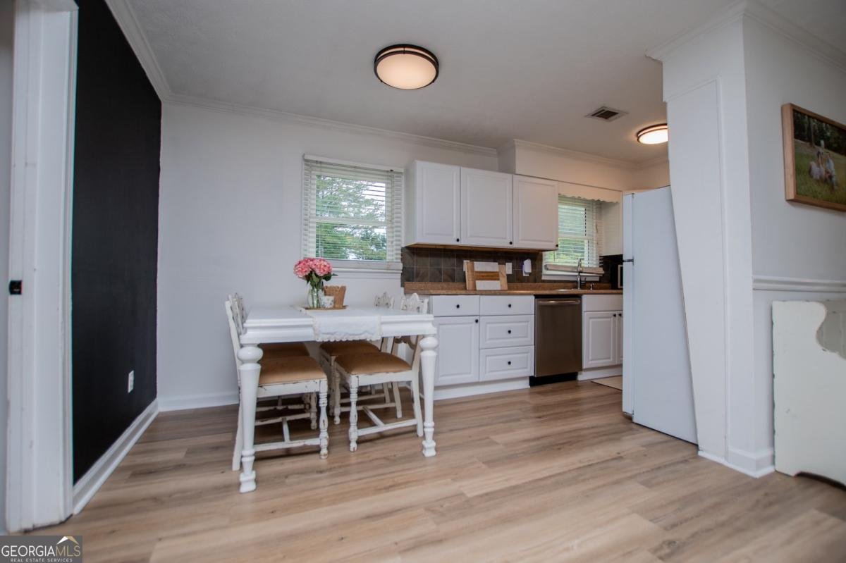 4529 Lakeview Drive Powder Springs - 6