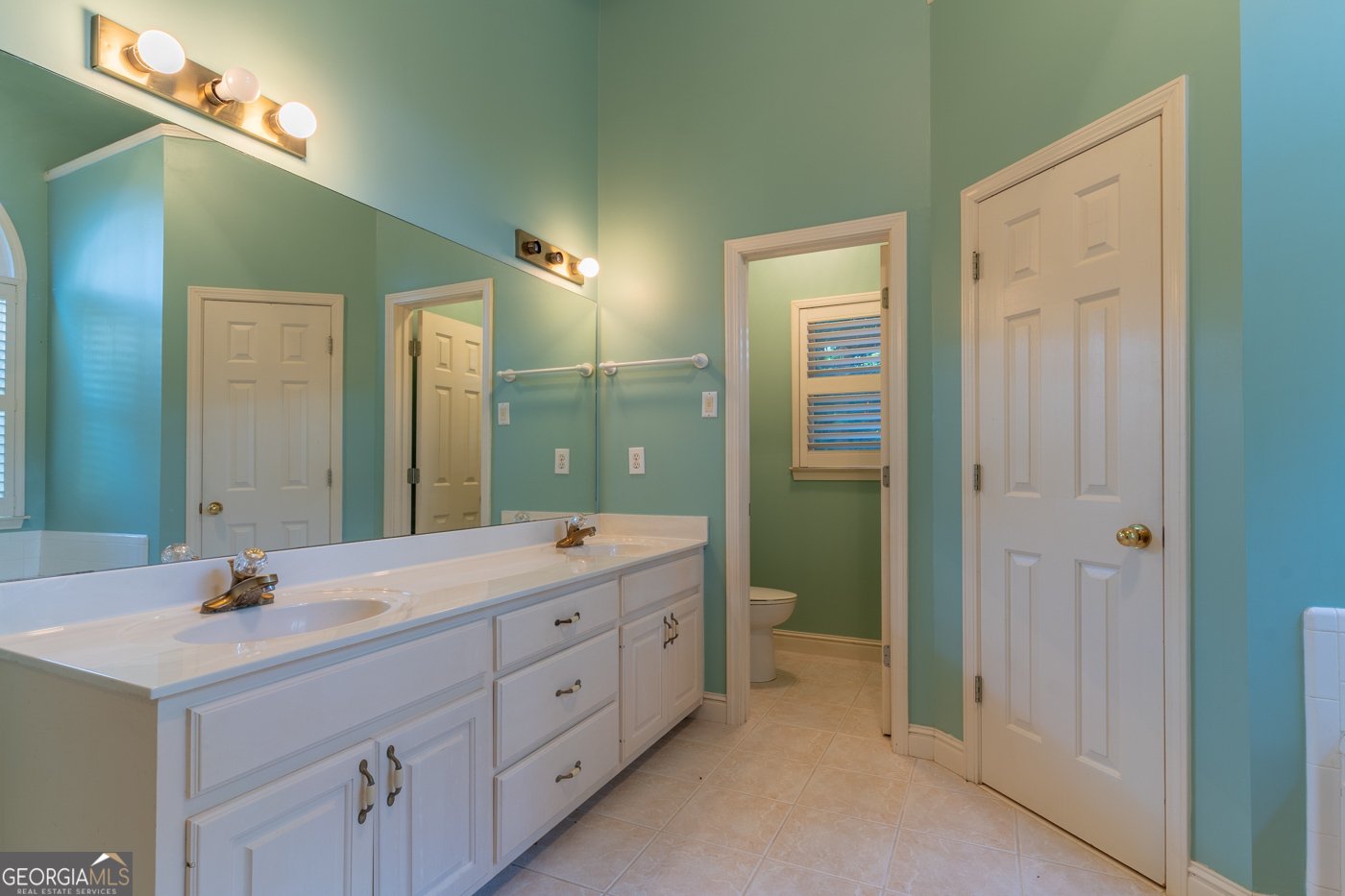 1210 Lancelot Court Loganville - 23