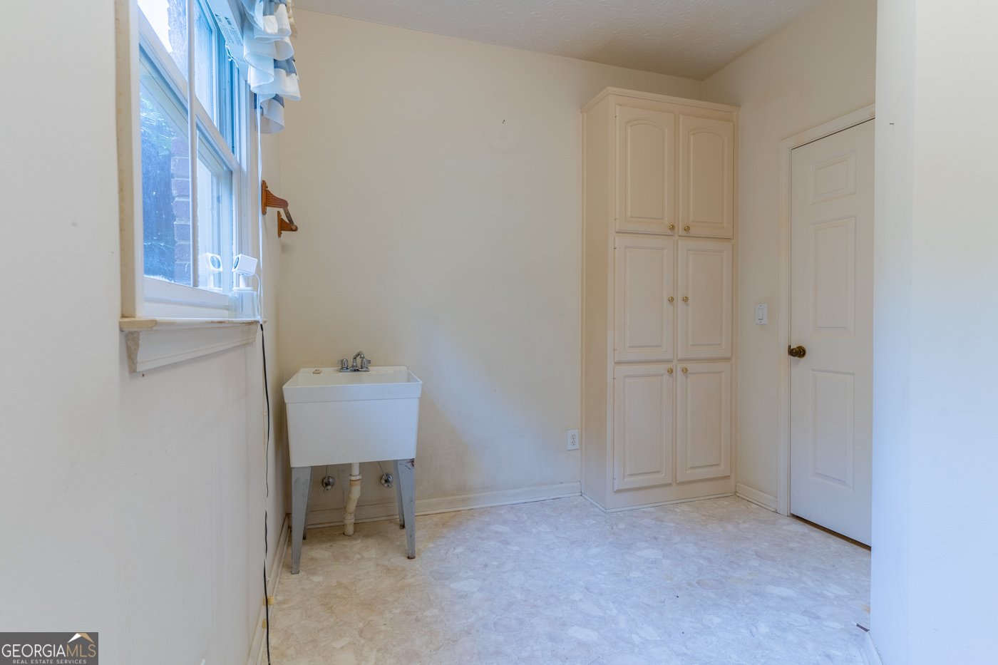 1210 Lancelot Court Loganville - 33