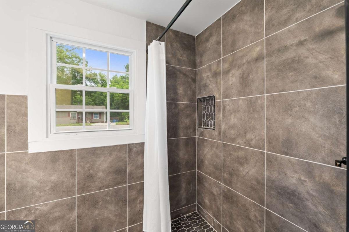 1350 Redford Drive Atlanta - 13