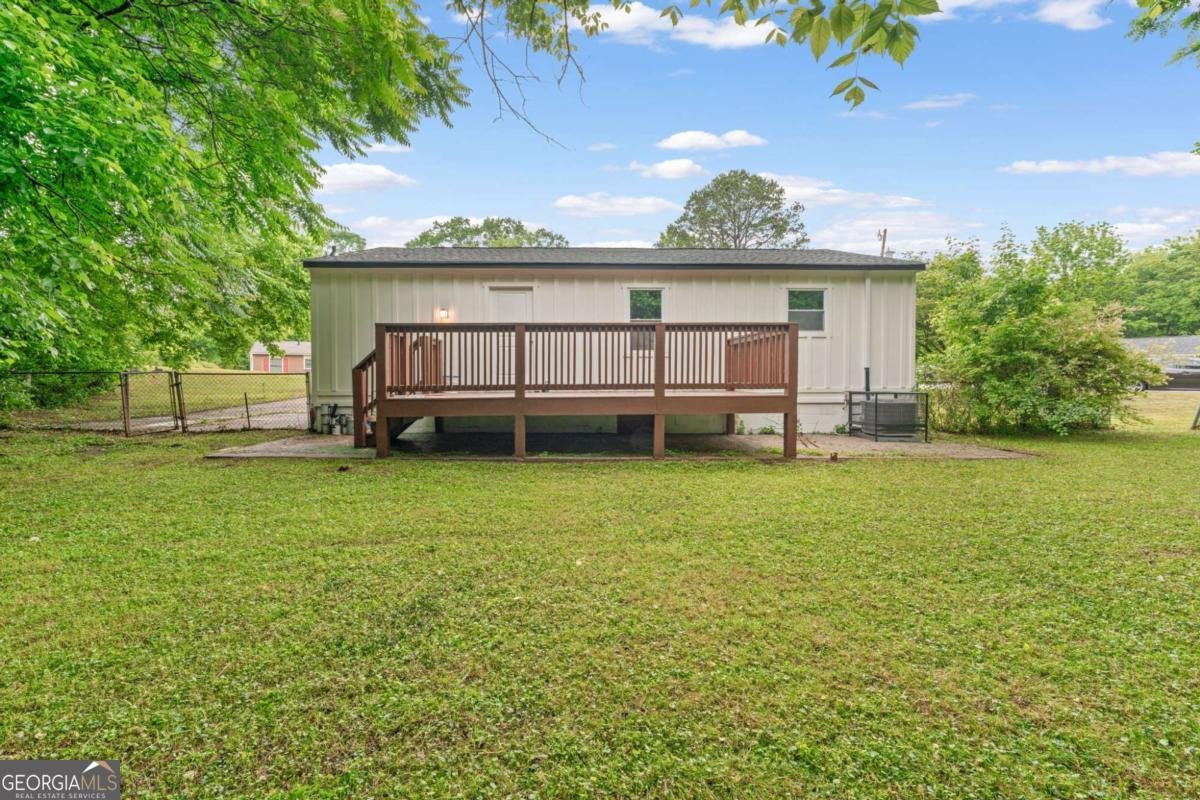 1350 Redford Drive Atlanta - 19