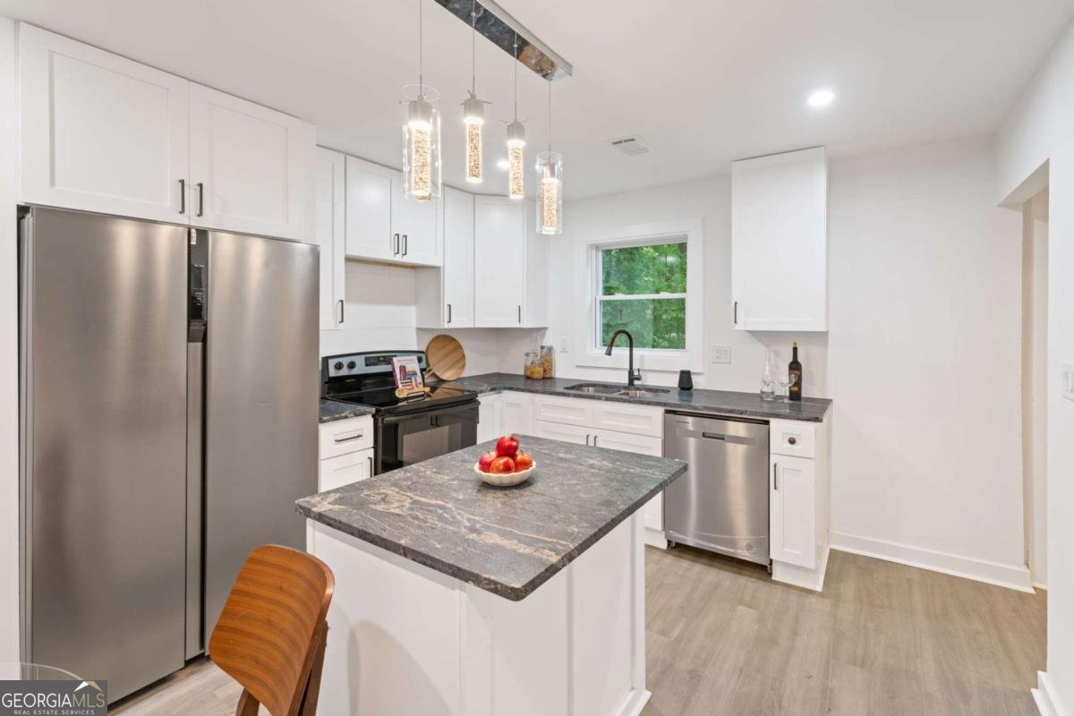 1350 Redford Drive Atlanta - 8