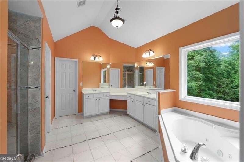 4942 Brown Leaf Drive Powder Springs - 33