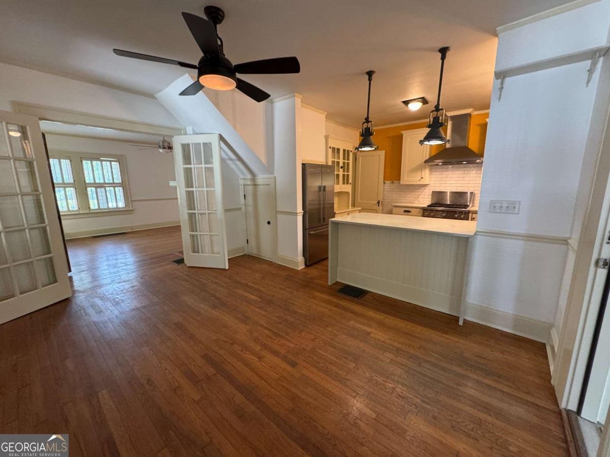 280 Holman Avenue Athens - 10