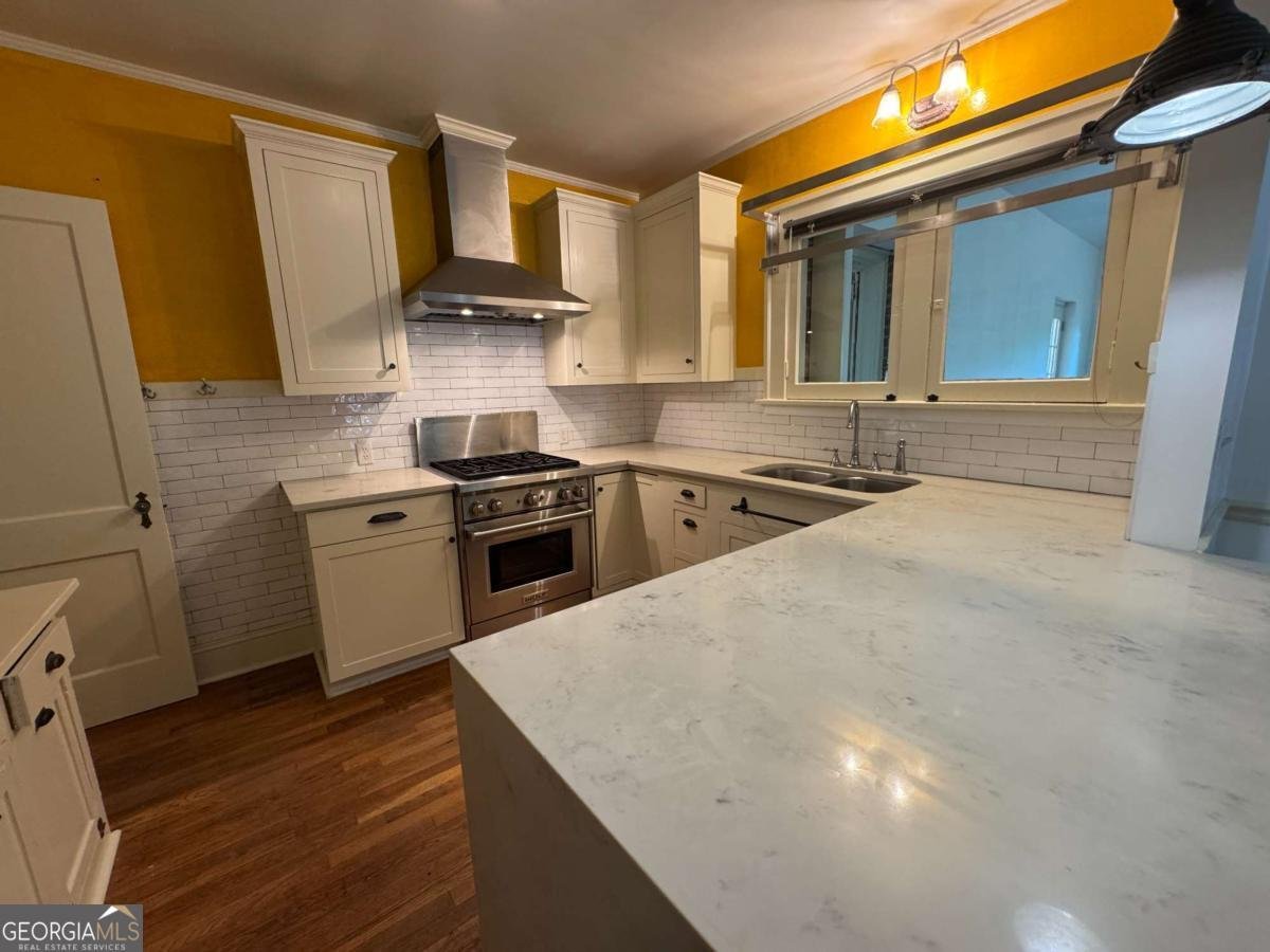280 Holman Avenue Athens - 12