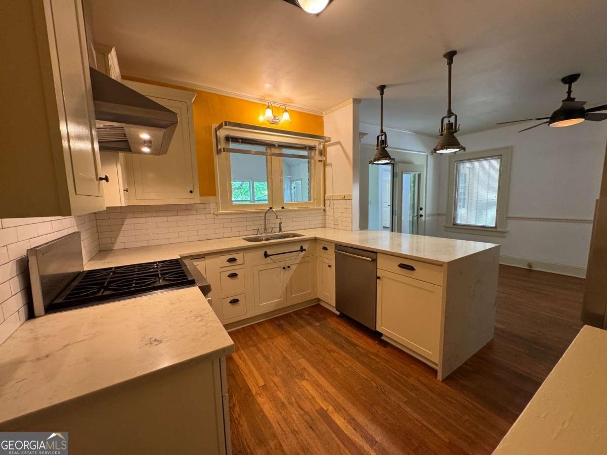 280 Holman Avenue Athens - 15