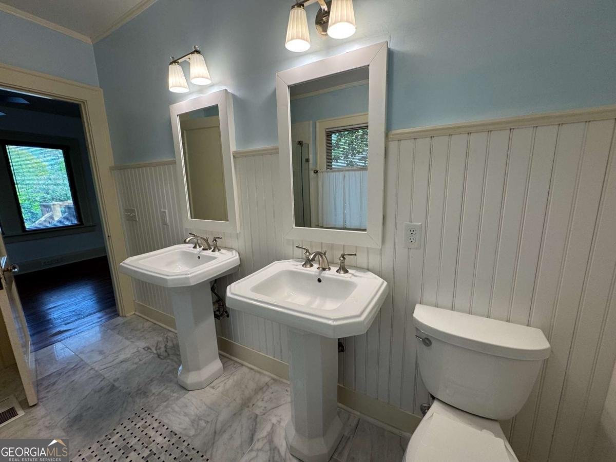 280 Holman Avenue Athens - 22