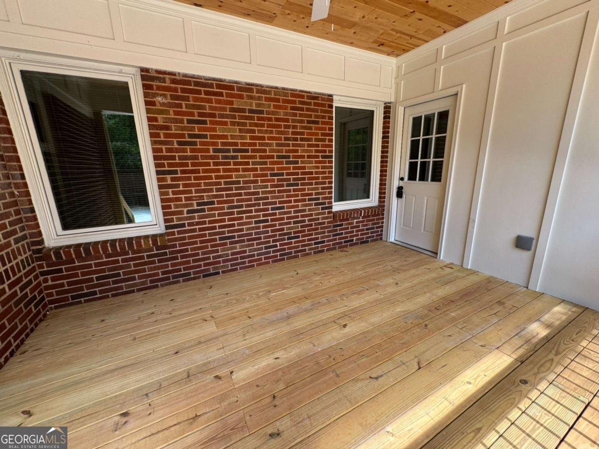 280 Holman Avenue Athens - 50
