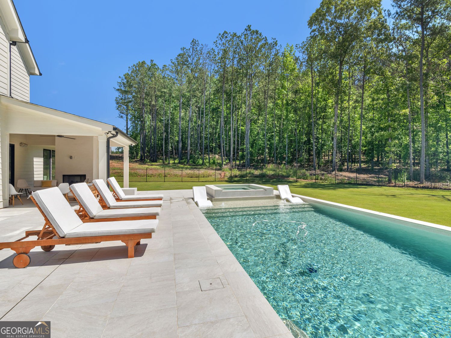 260 Cicely Way Tyrone - 2