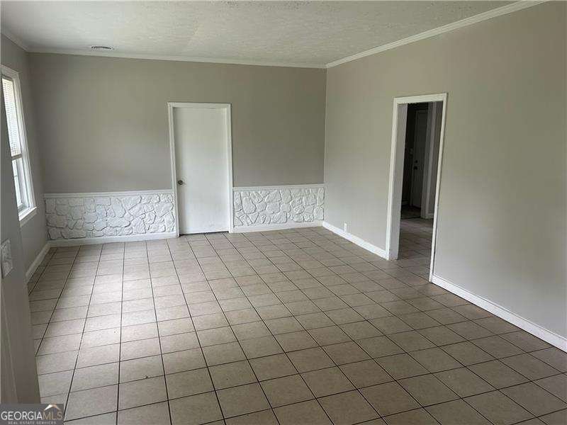 2076 Garden Circle Decatur - 3