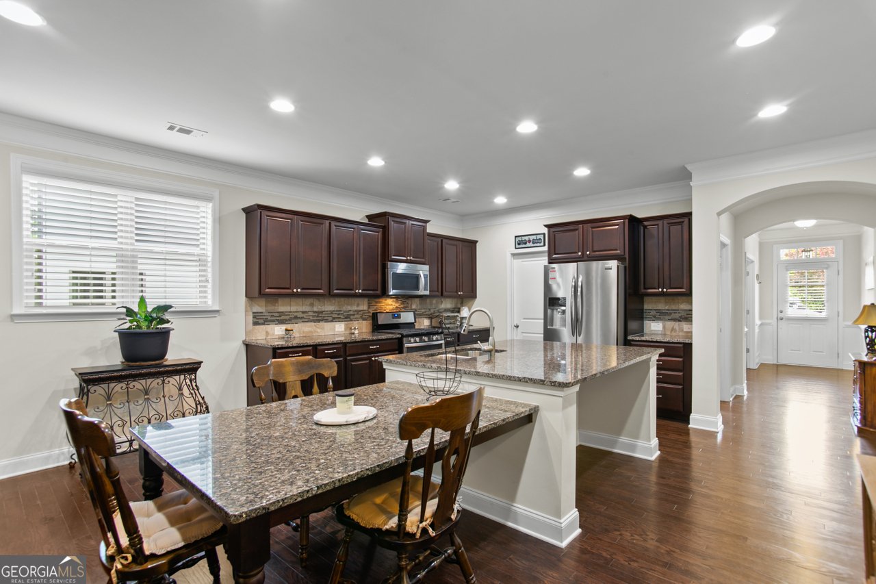 436 Barnett Street Woodstock - 14