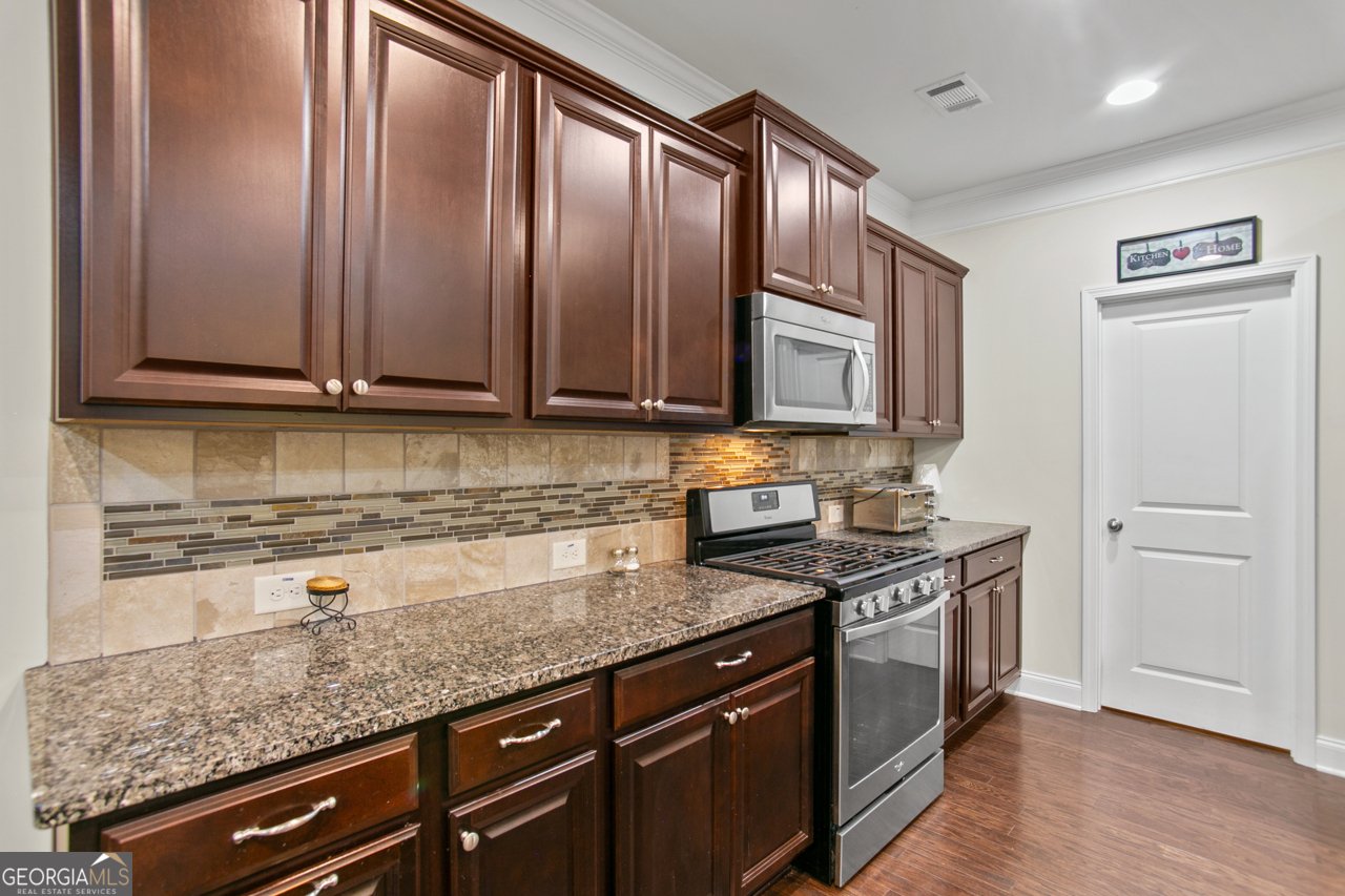 436 Barnett Street Woodstock - 15