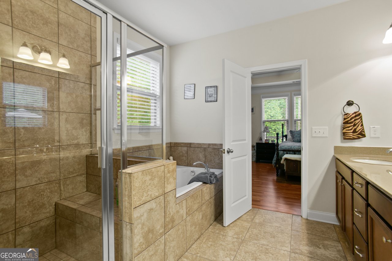 436 Barnett Street Woodstock - 21
