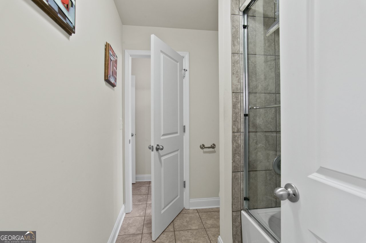 436 Barnett Street Woodstock - 30