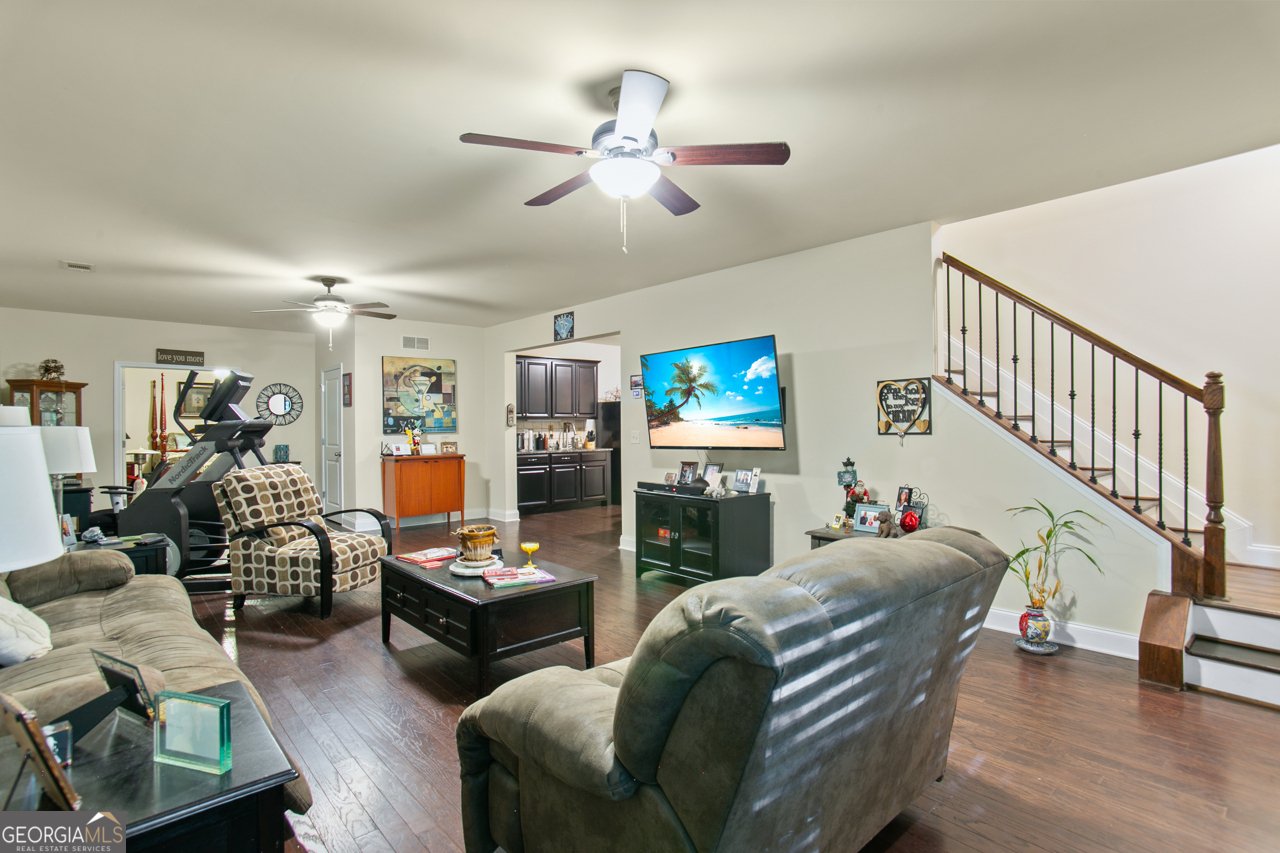436 Barnett Street Woodstock - 40