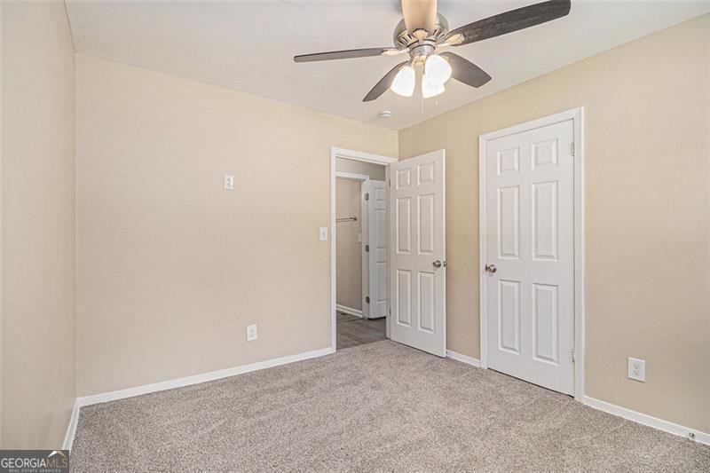442 COLOGNE Drive Atlanta - 15