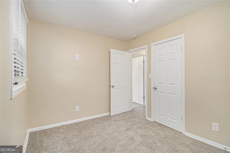 442 COLOGNE Drive Atlanta - 18