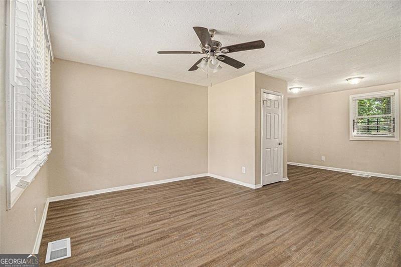 442 COLOGNE Drive Atlanta - 5