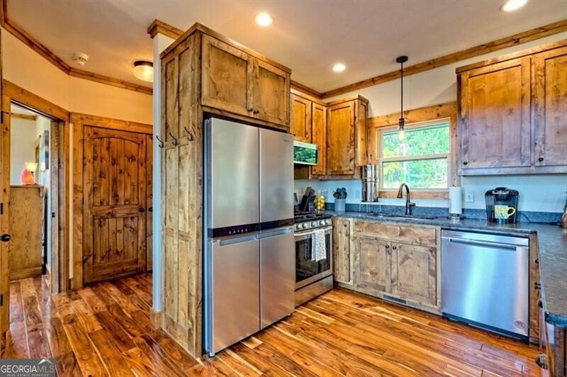 620 Clay Drive Blairsville - 44