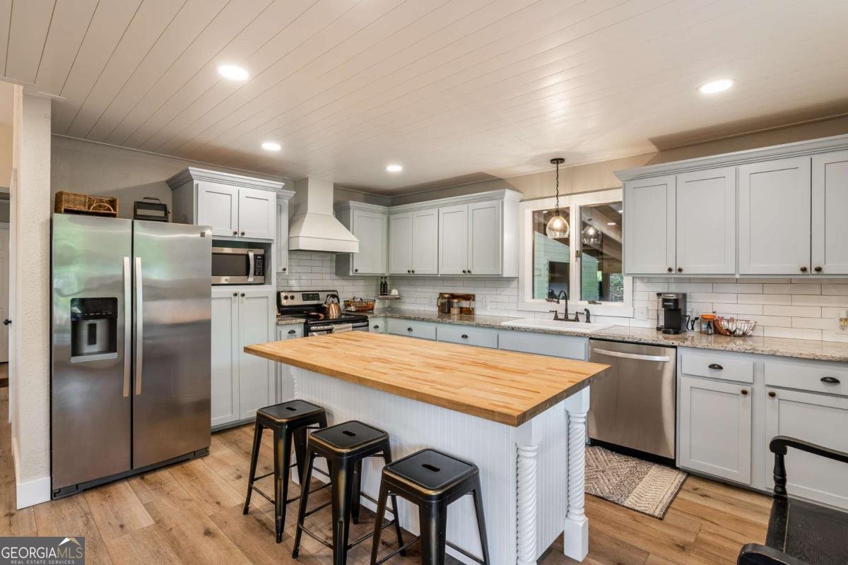 138 Mccombs Drive Blairsville - 18