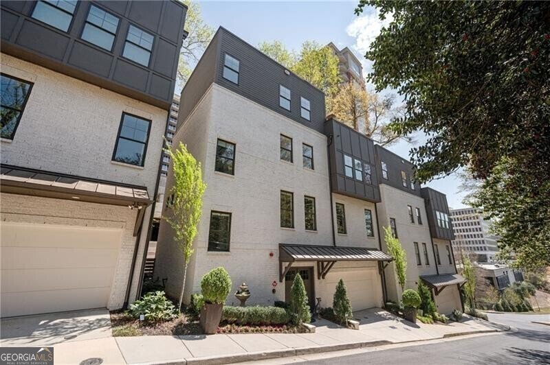 1821 Huntington Hills Lane Atlanta - 1