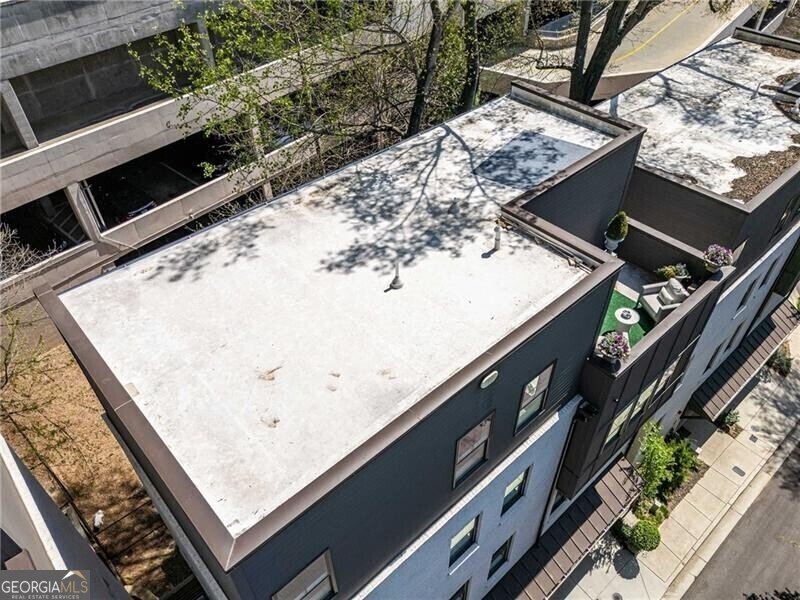 1821 Huntington Hills Lane Atlanta - 40