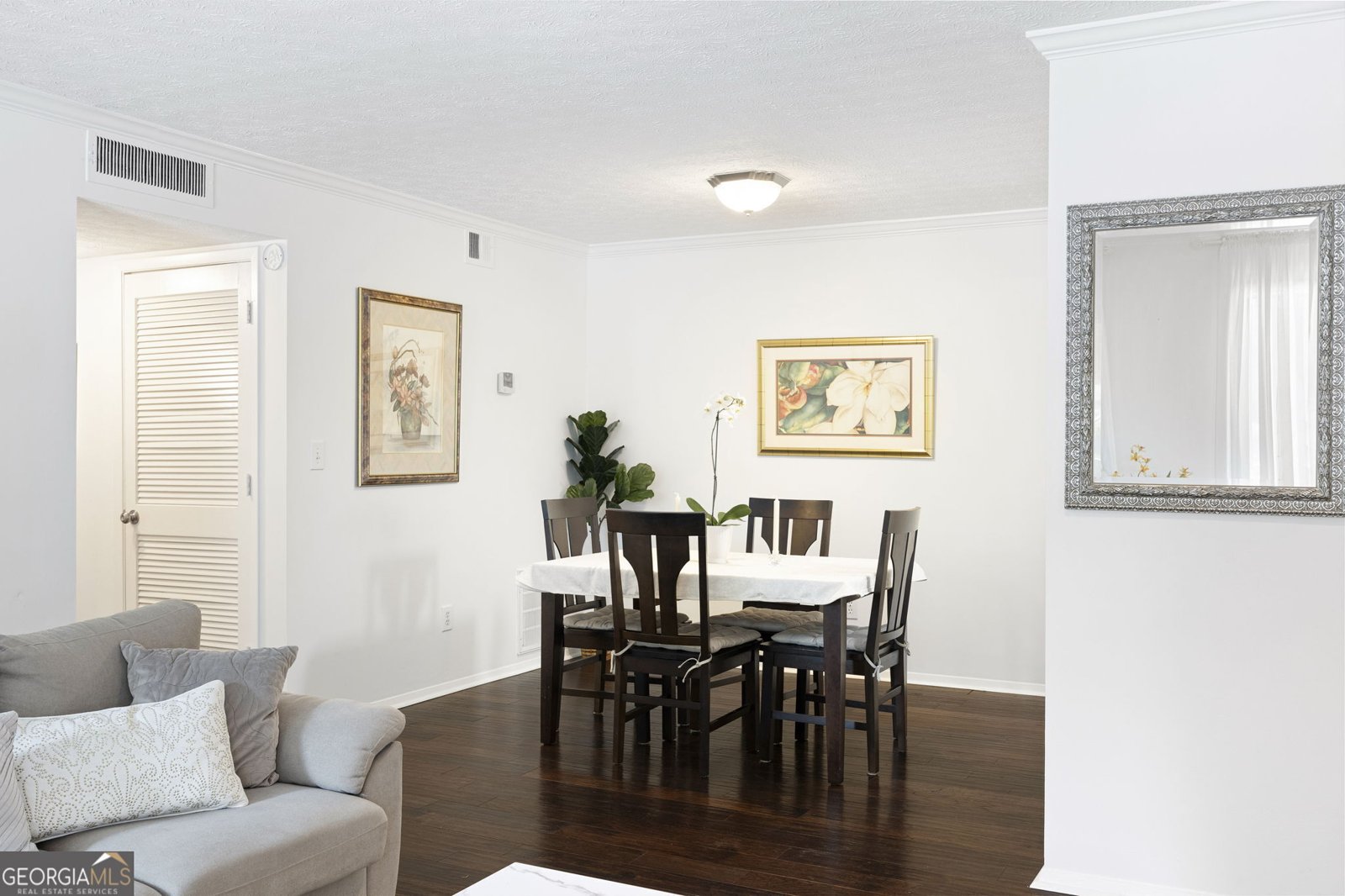 807 Woodcliff Drive Sandy Springs - 10
