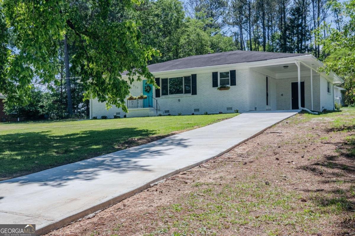 317 COMMUNITY Drive Mableton - 2