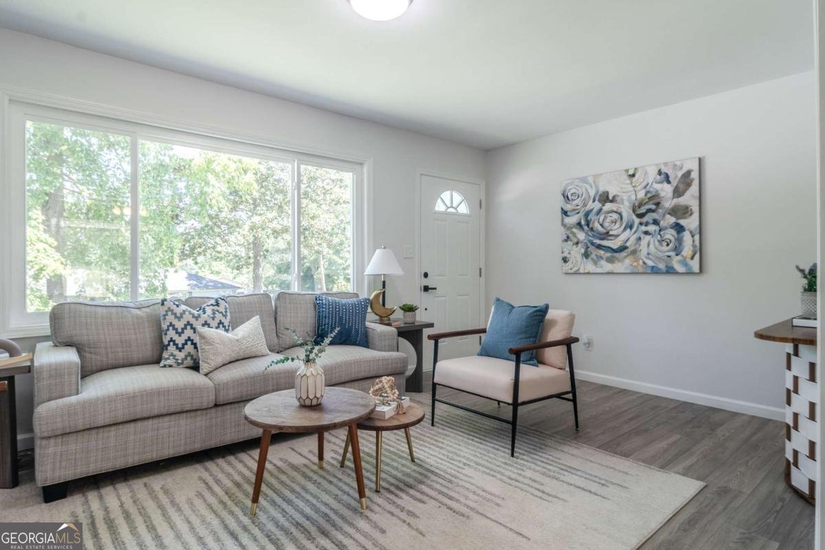 317 COMMUNITY Drive Mableton - 3