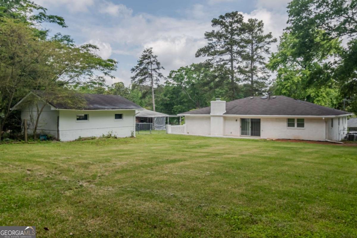 317 COMMUNITY Drive Mableton - 31