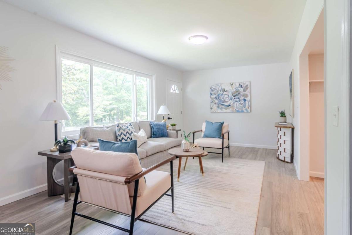 317 COMMUNITY Drive Mableton - 4