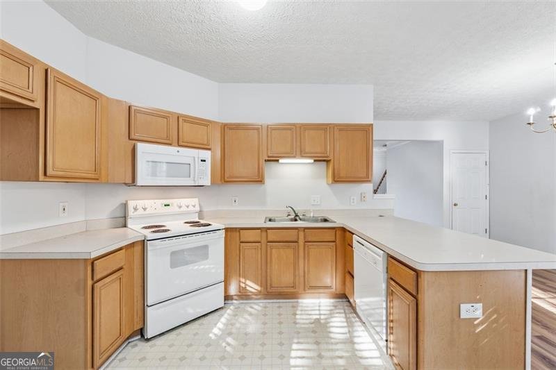 115 BENFIELD Circle Cartersville - 13