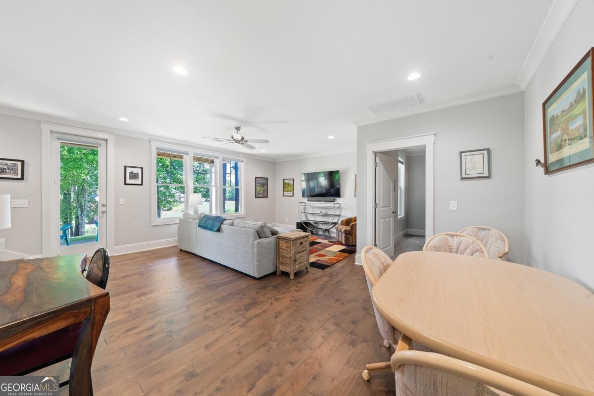 1041 Club Pointe Circle Greensboro - 44