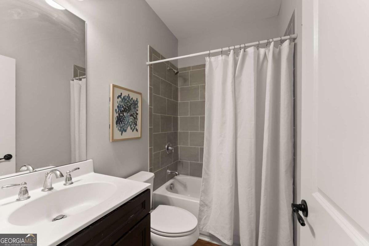 5875 5875 Windjammer Point Cumming - 46