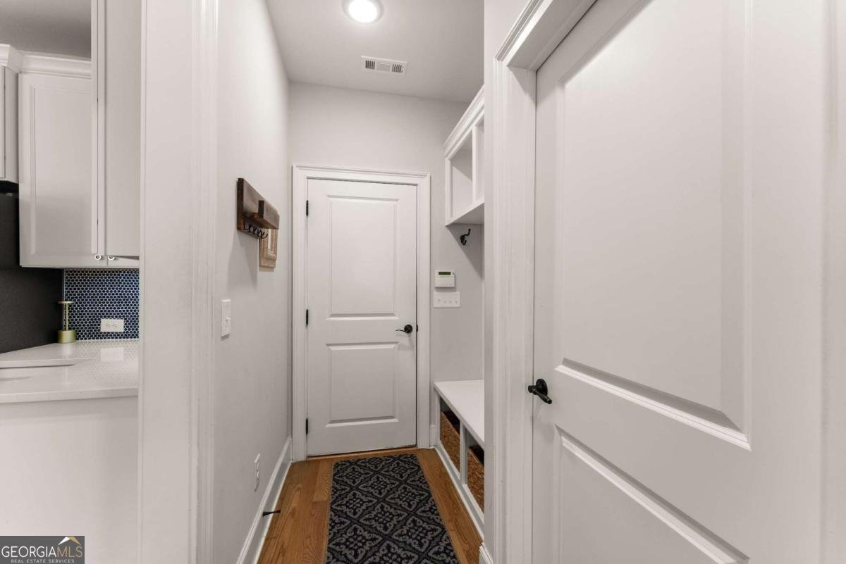 5875 5875 Windjammer Point Cumming - 50