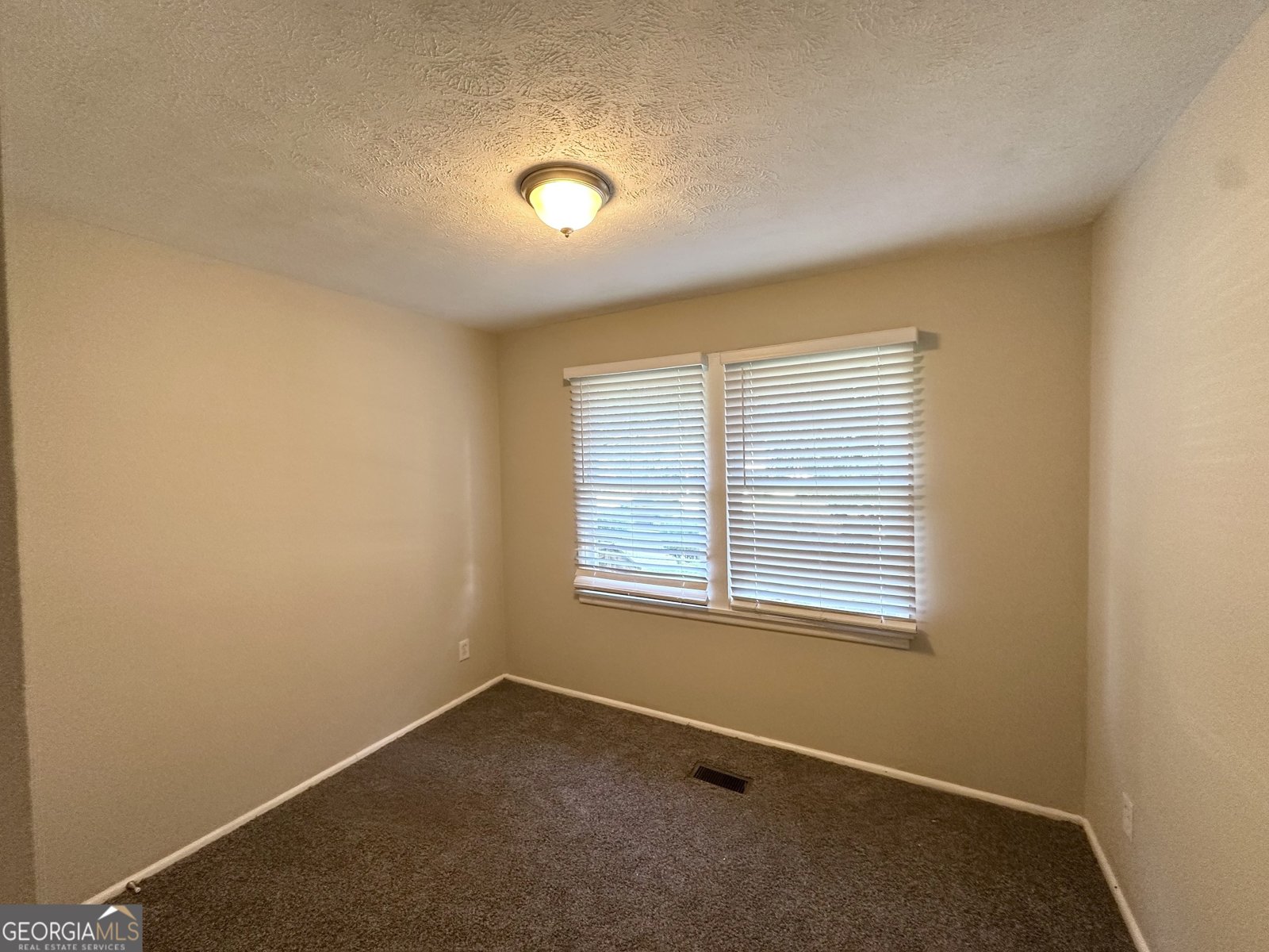 250 Glenrose Circle Atlanta - 6