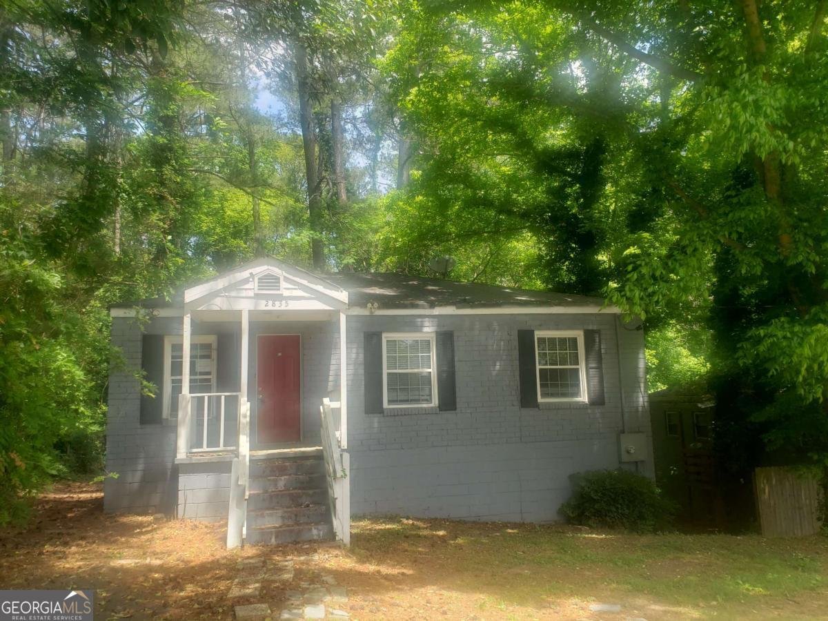 2835 Burton Road Atlanta - 1