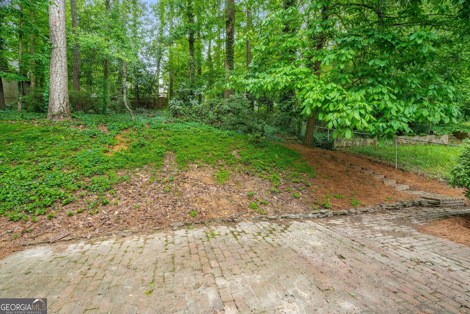 2556 Defoors Ferry Road Atlanta - 16
