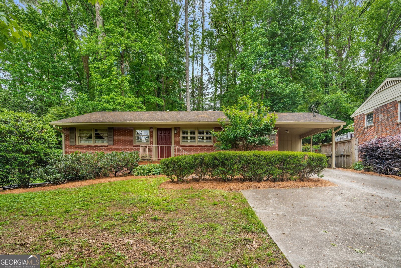2556 Defoors Ferry Road Atlanta - 18
