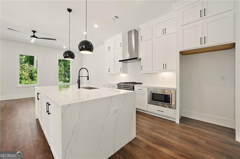 2200 Carlton Court Atlanta - 27