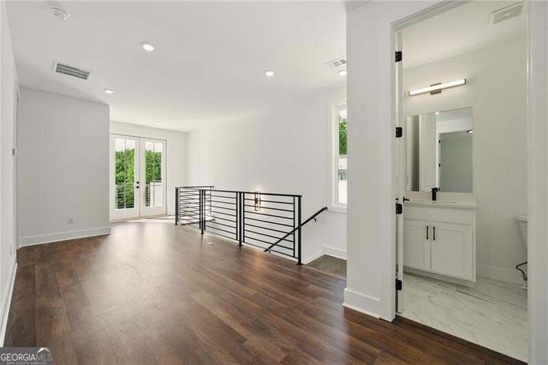2200 Carlton Court Atlanta - 45