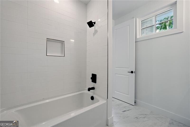 2200 Carlton Court Atlanta - 9