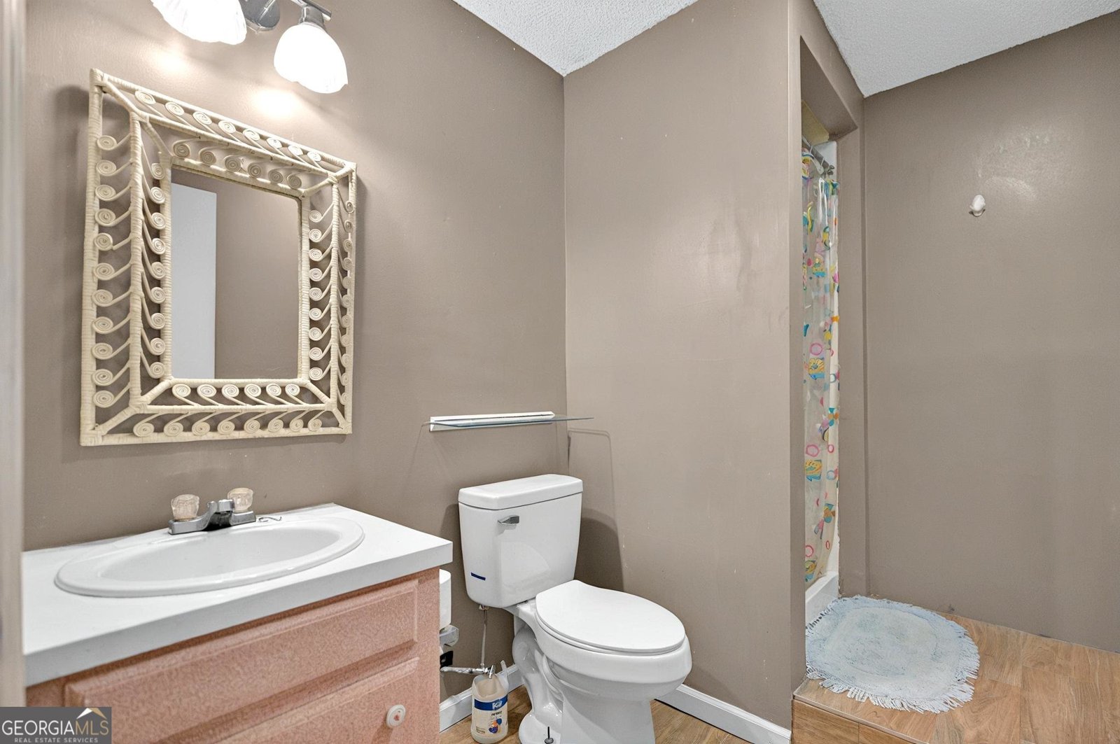 305 Edgewater Drive Anderson - 24