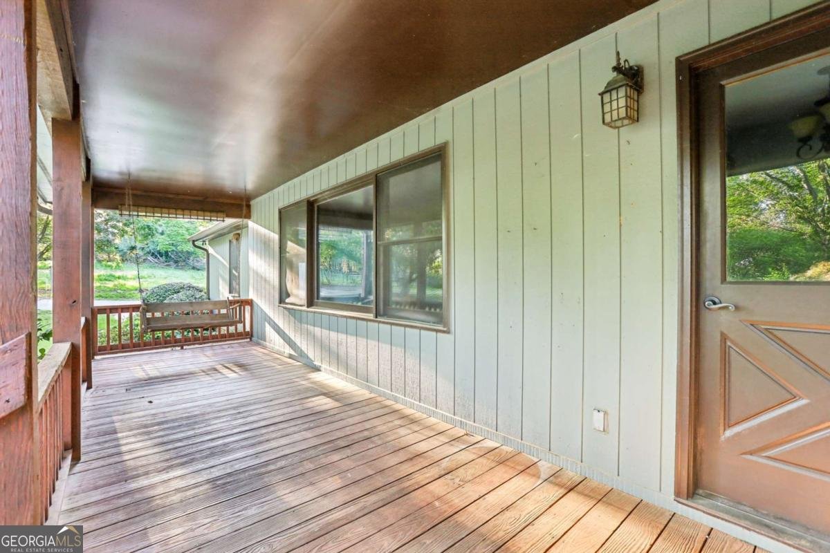 4071 Warren Road Flowery Branch - 2