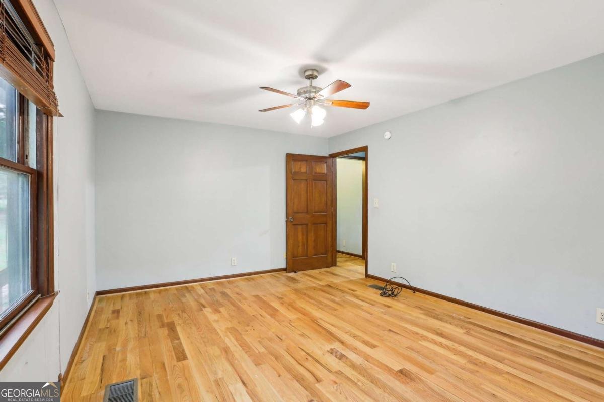 4071 Warren Road Flowery Branch - 25