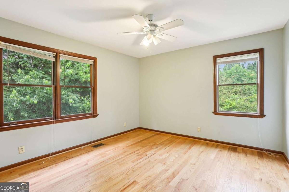 4071 Warren Road Flowery Branch - 29