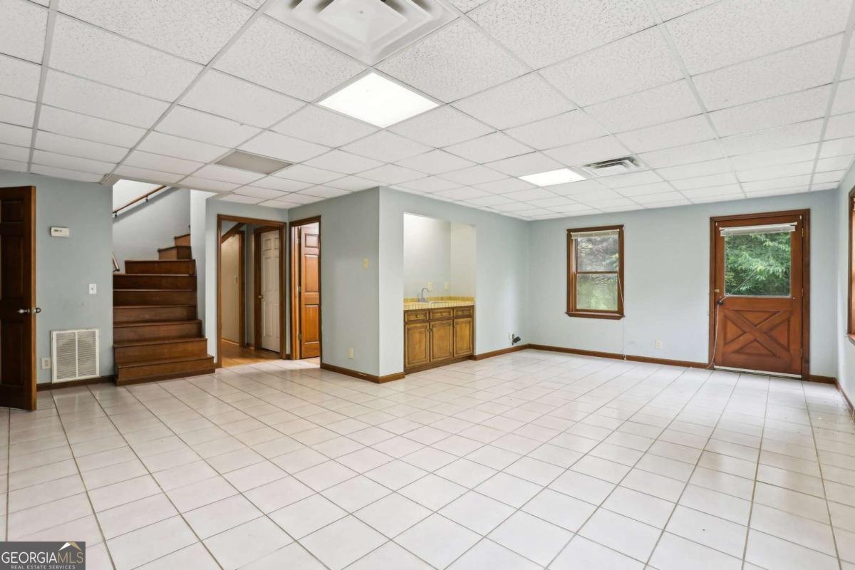 4071 Warren Road Flowery Branch - 32