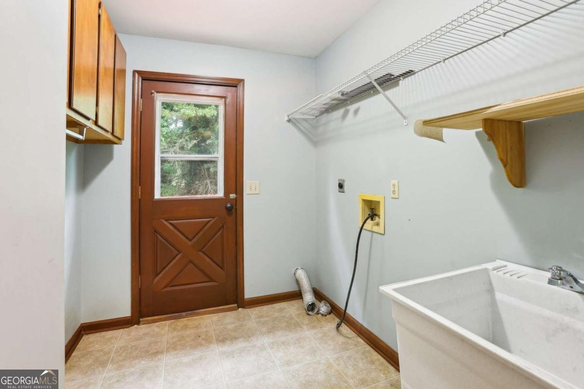 4071 Warren Road Flowery Branch - 39