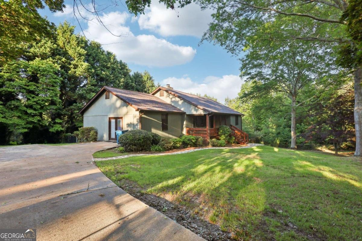 4071 Warren Road Flowery Branch - 42